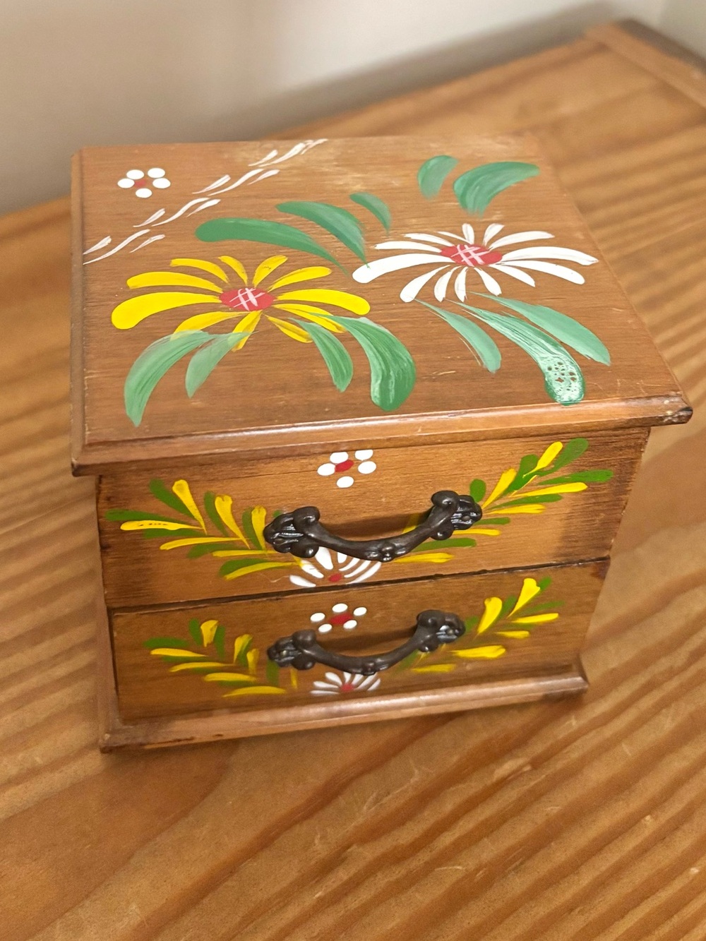 VTG Hand-Painted Folk Art Wooden Jewelry Box